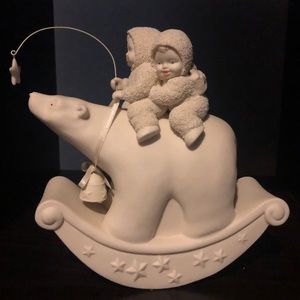 Department 56 Snowbabies Polar Bear Music Box